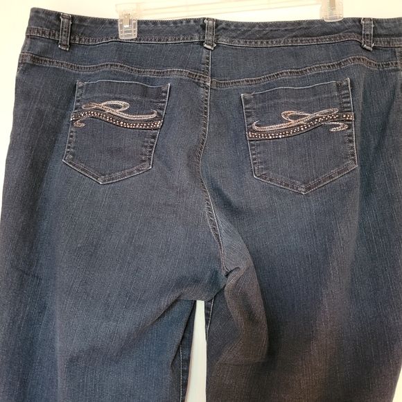 Plus Size Women's Jeans 24W Petite - Picture 3 of 6